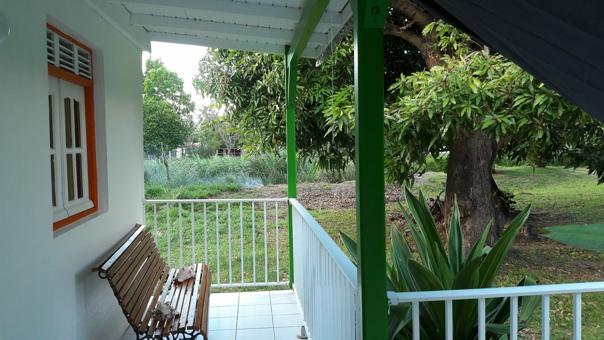 Bungalow Papaye Pointe-Noire Ngoại thất bức ảnh